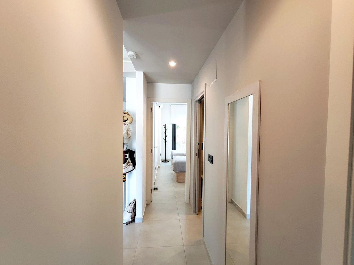 3 Bed Apartment for sale in Guardamar Del Segura Costa Blanca, Alicante, Spain