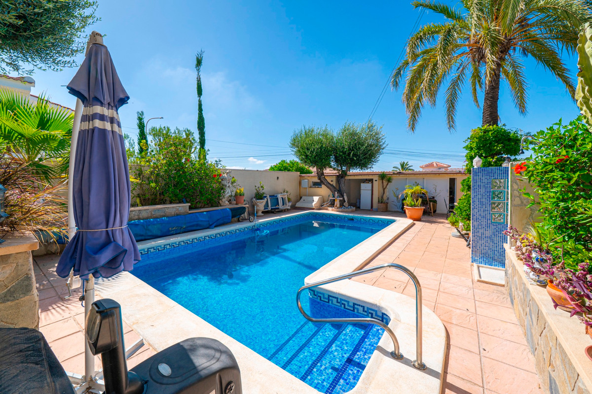 3 Bed Townhouse for sale in Rojales Costa Blanca, Alicante, Spain