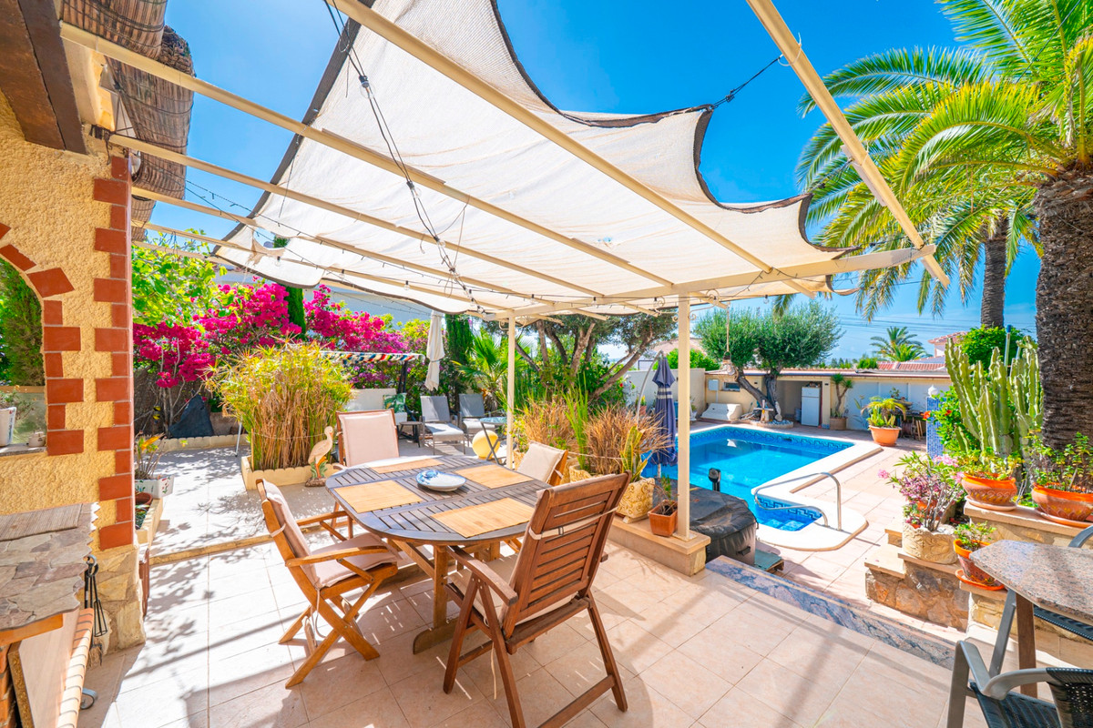 3 Bed Townhouse for sale in Rojales Costa Blanca, Alicante, Spain