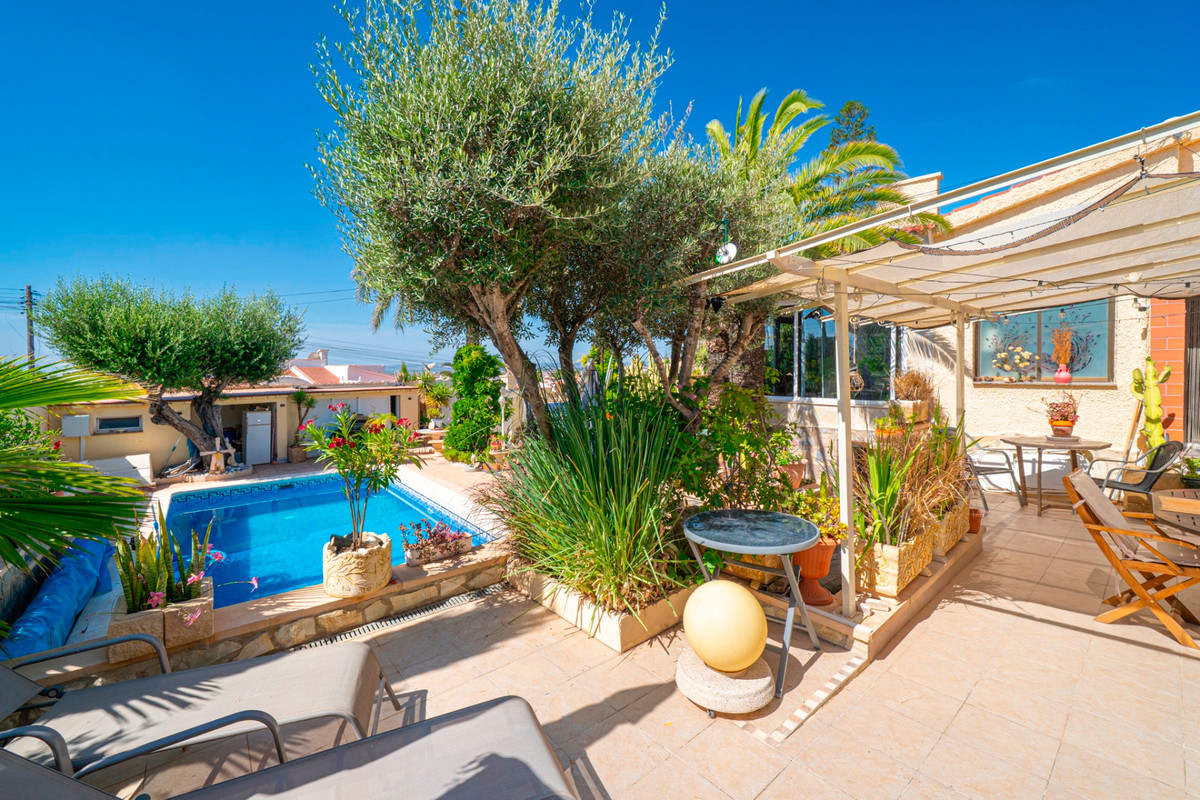 3 Bed Townhouse for sale in Rojales Costa Blanca, Alicante, Spain