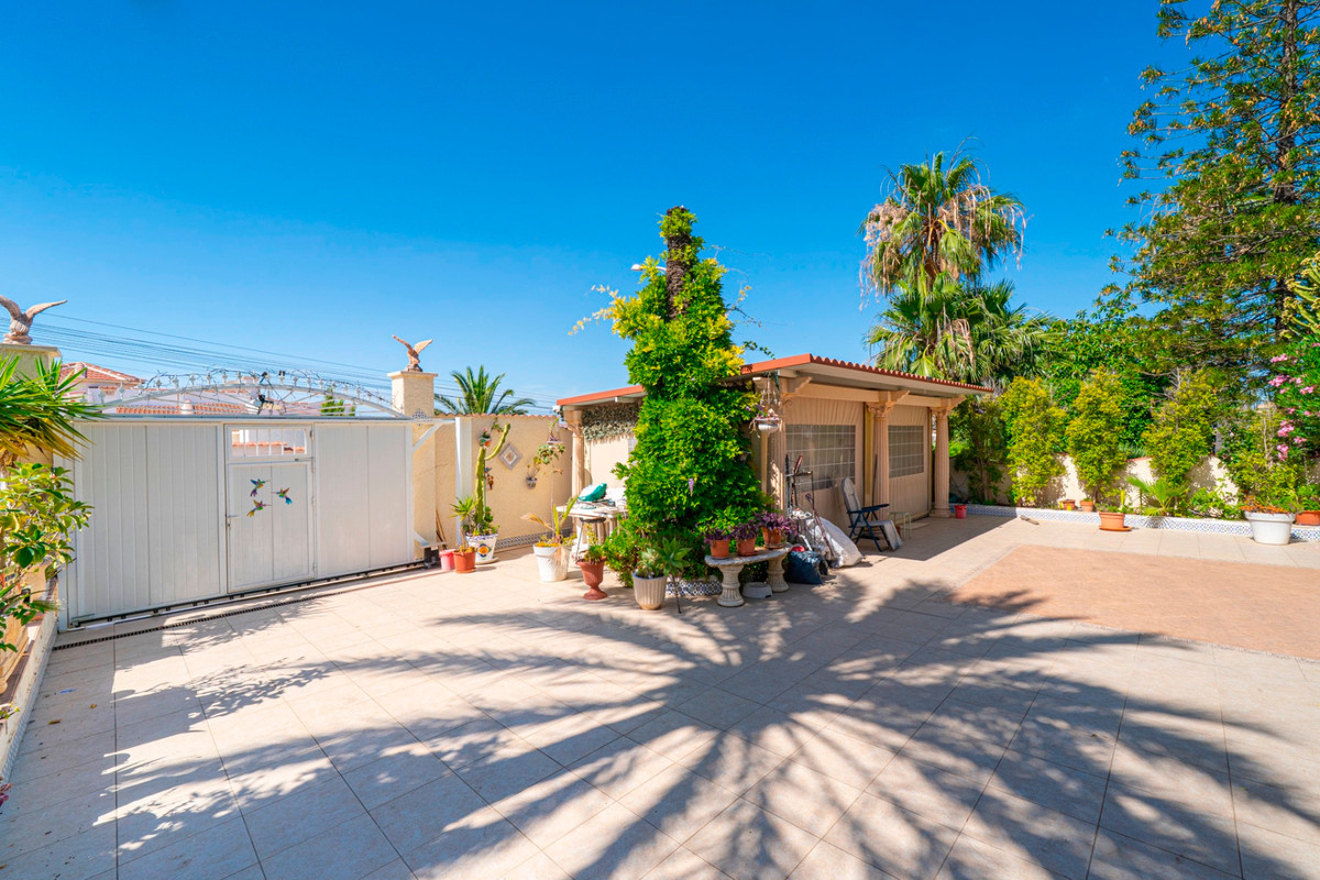 3 Bed Townhouse for sale in Rojales Costa Blanca, Alicante, Spain