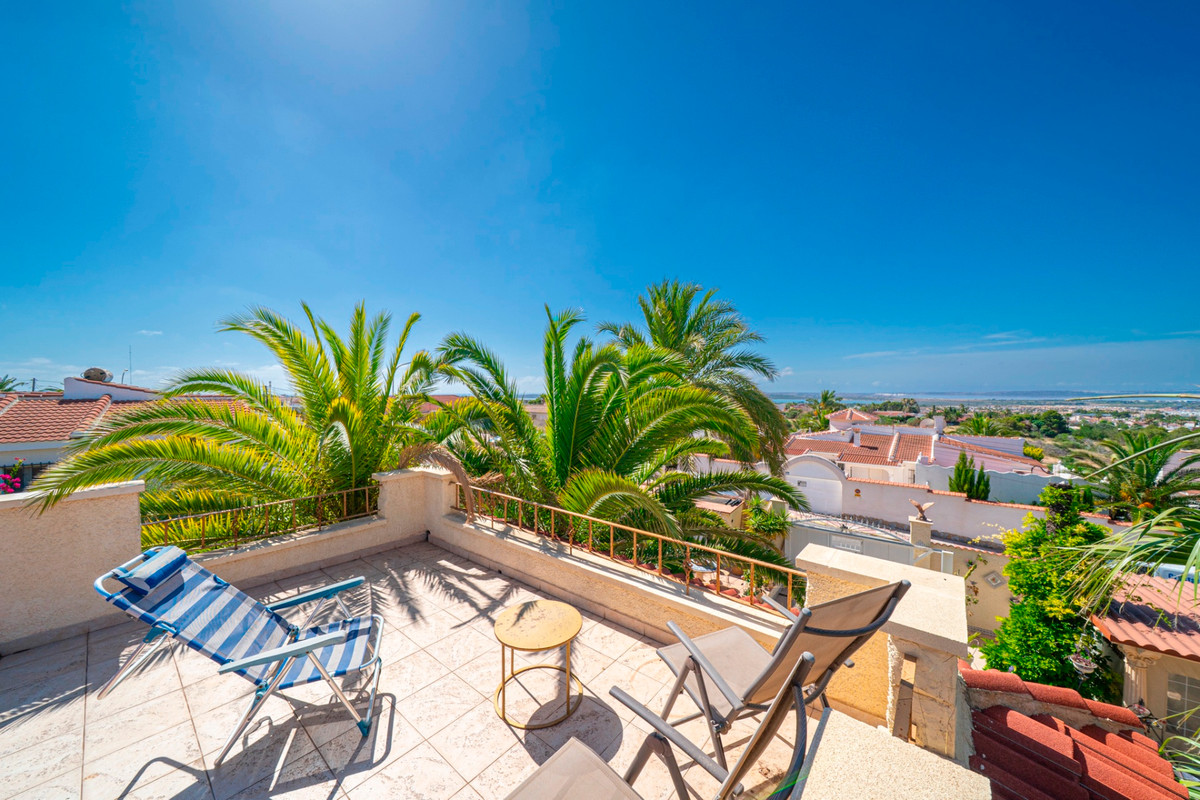 3 Bed Townhouse for sale in Rojales Costa Blanca, Alicante, Spain