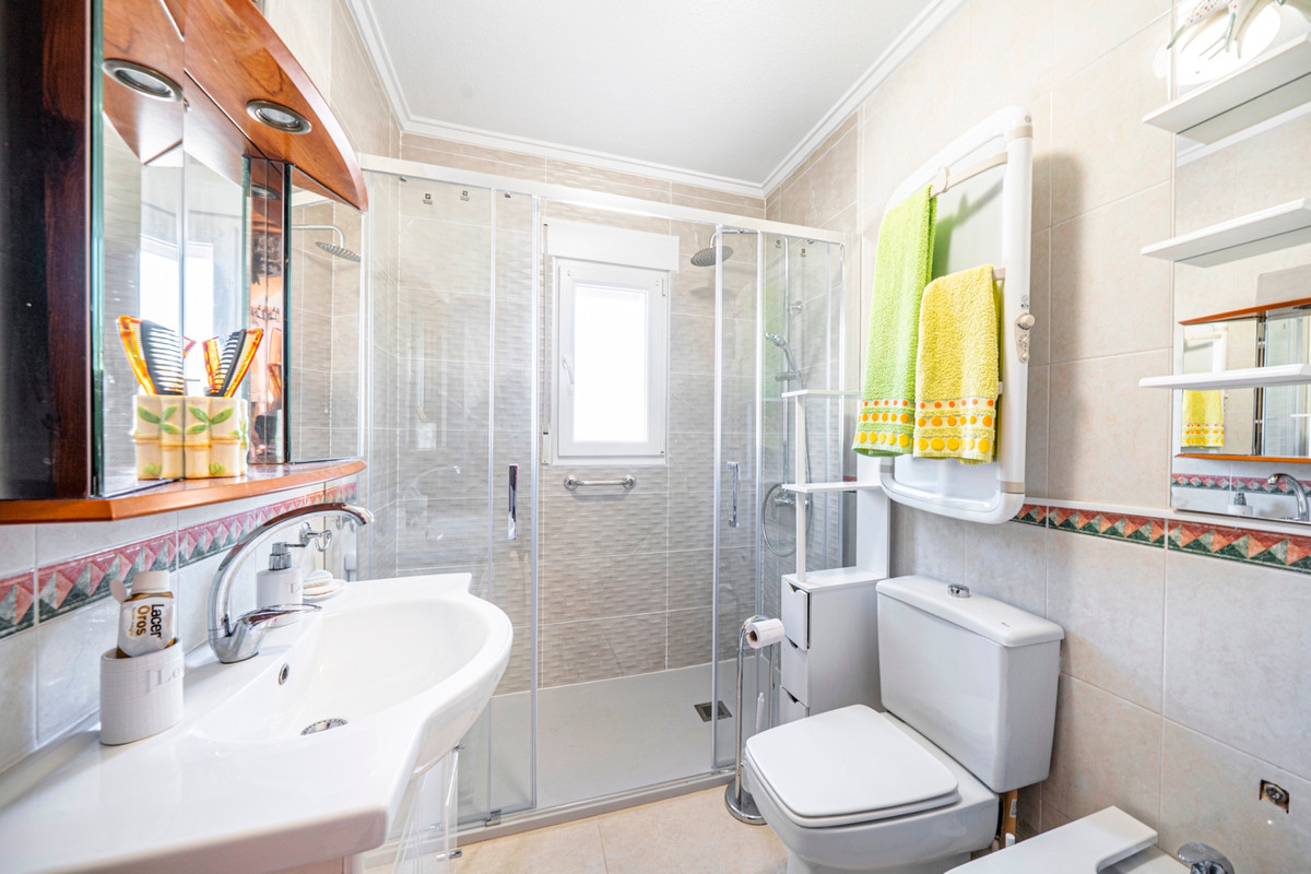 3 Bed Townhouse for sale in Rojales Costa Blanca, Alicante, Spain