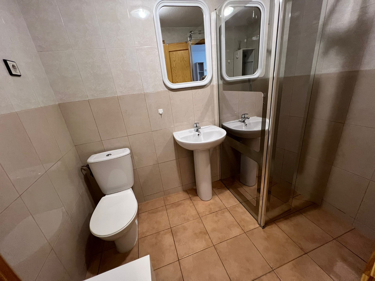Se vende Apartamento Planta Baja de 2 dormitorios en Costa Blanca, Alicante, España