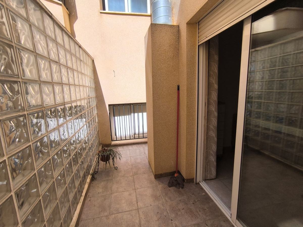 Se vende Apartamento Planta Baja de 2 dormitorios en Costa Blanca, Alicante, España