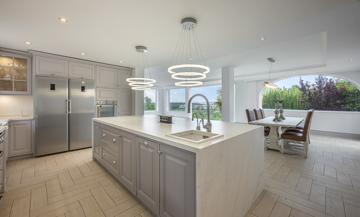 6 Bed Townhouse for sale in Sotogrande Alto Costa Del Sol, Cádiz, Spain