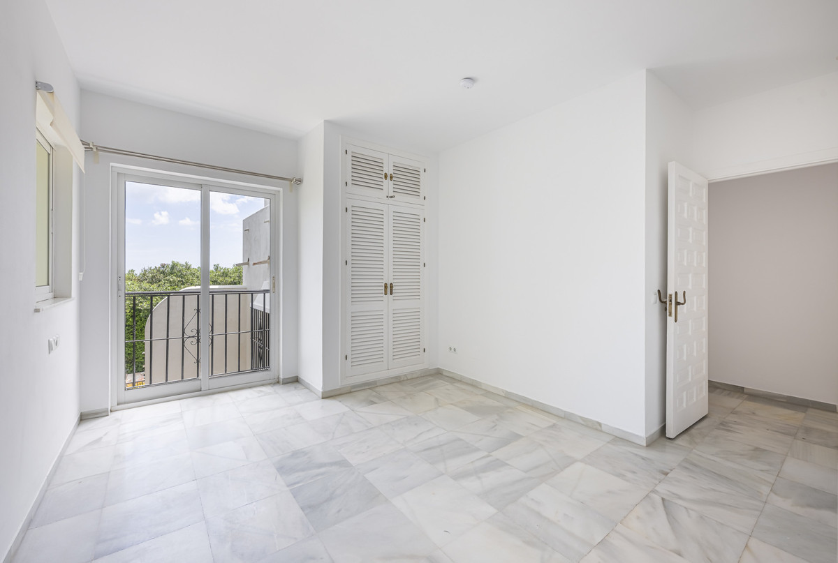 6 Bed Townhouse for sale in Sotogrande Alto Costa Del Sol, Cádiz, Spain