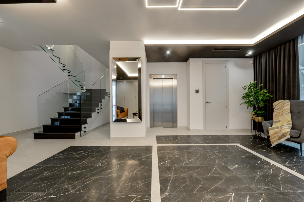 Se vende Villa - Chalet de 7 dormitorios en Costa Blanca, Alicante, España