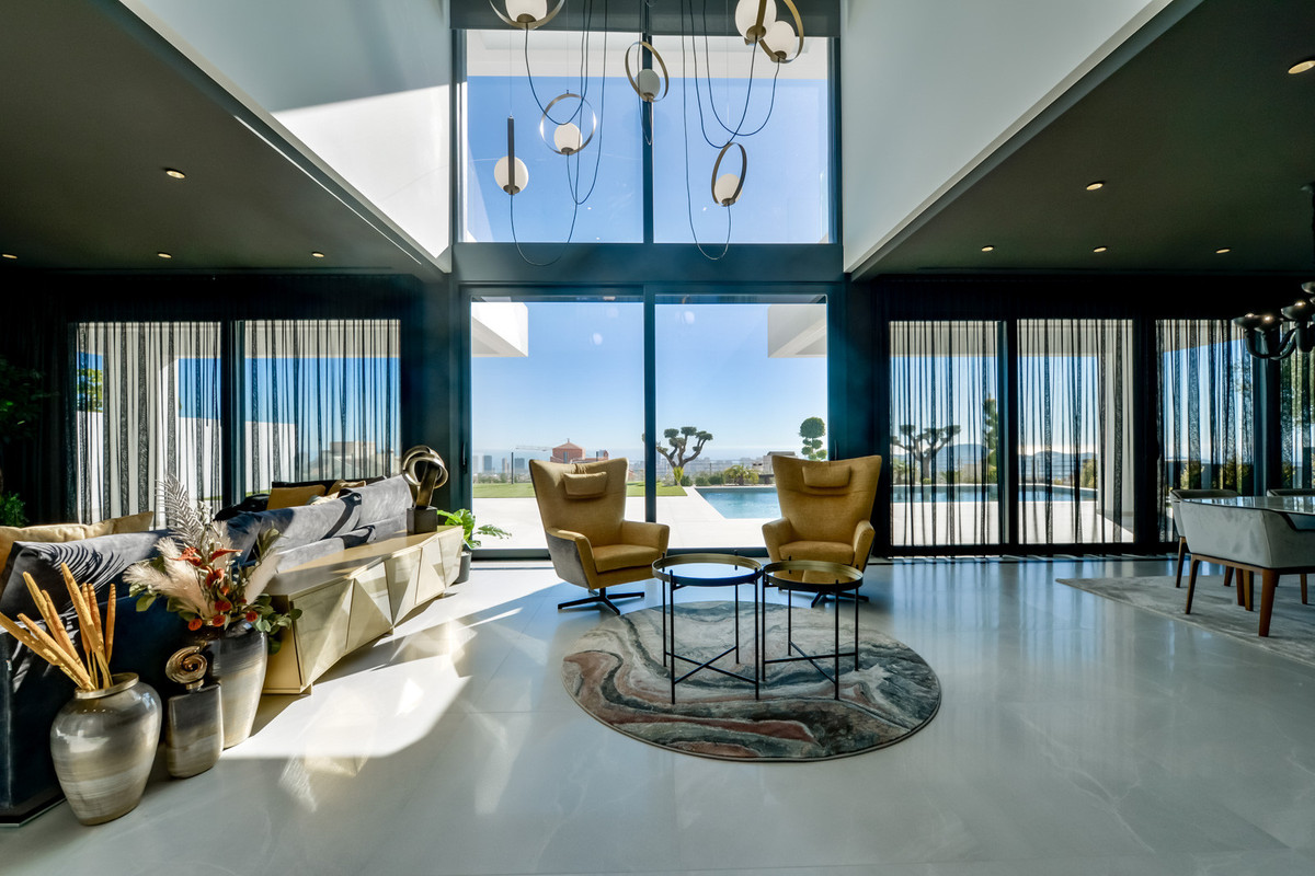 Se vende Villa - Chalet de 7 dormitorios en Costa Blanca, Alicante, España