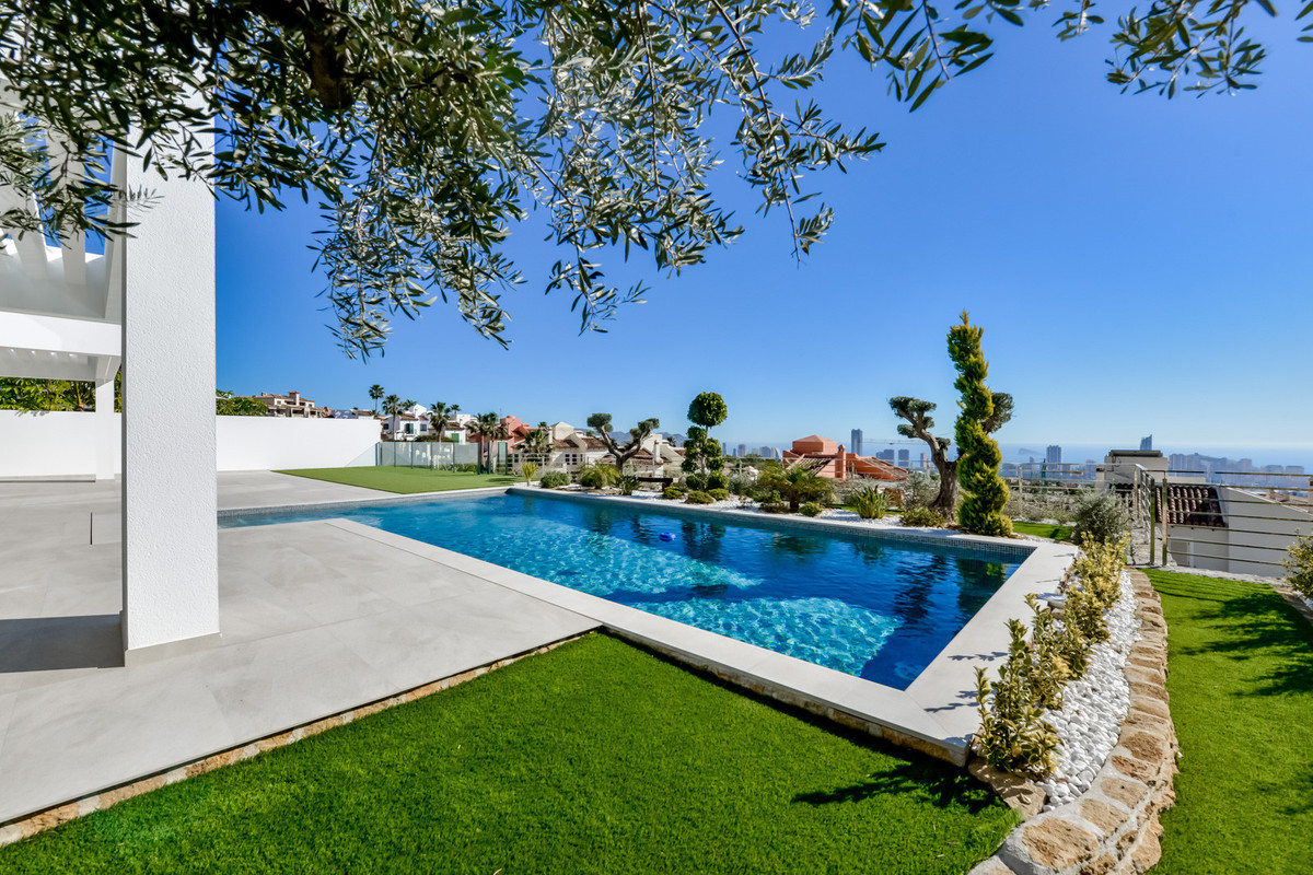 Se vende Villa - Chalet de 7 dormitorios en Costa Blanca, Alicante, España