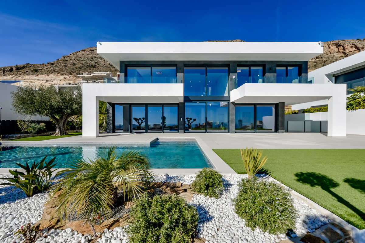 Se vende Villa - Chalet de 7 dormitorios en Costa Blanca, Alicante, España