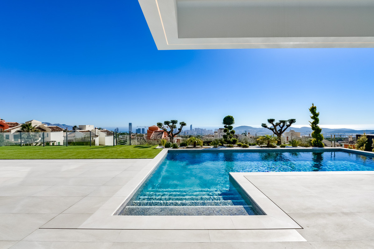 Se vende Villa - Chalet de 7 dormitorios en Costa Blanca, Alicante, España