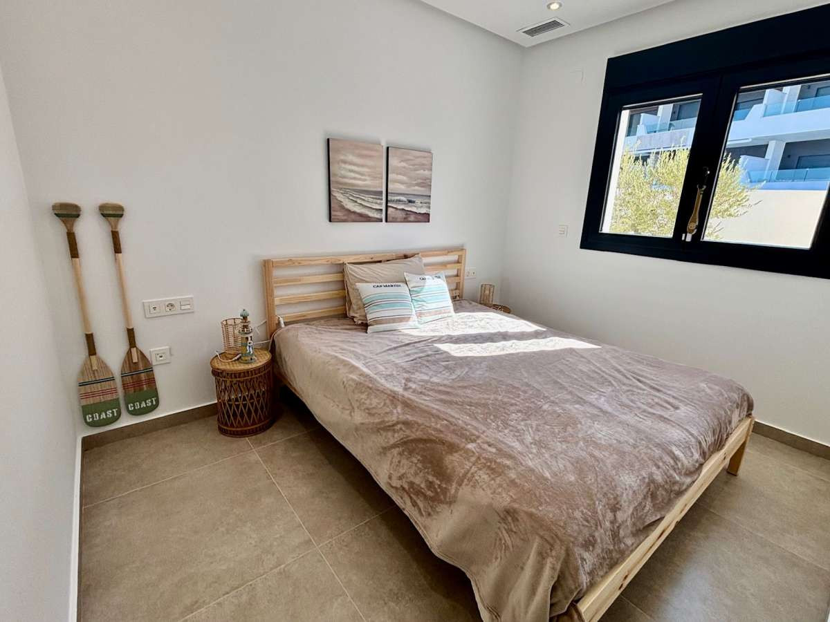 Se vende Villa - Chalet de 3 dormitorios en Costa Blanca, Alicante, España