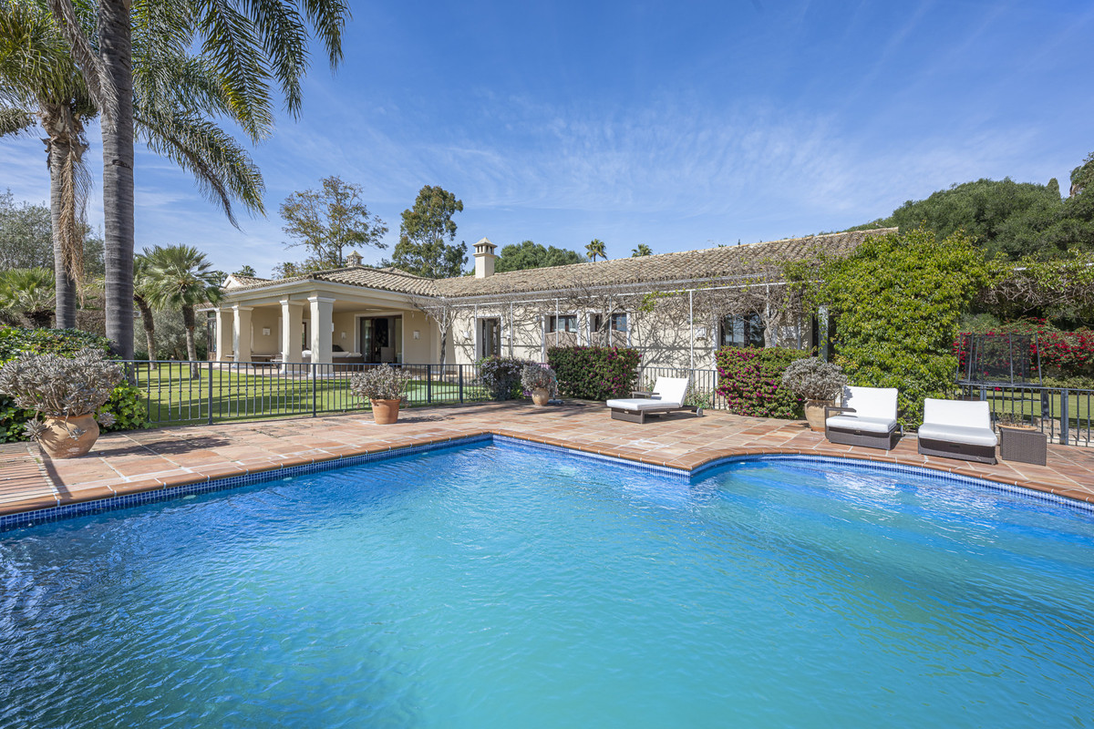 5 Bed Townhouse for sale in Sotogrande Alto Costa Del Sol, Cádiz, Spain