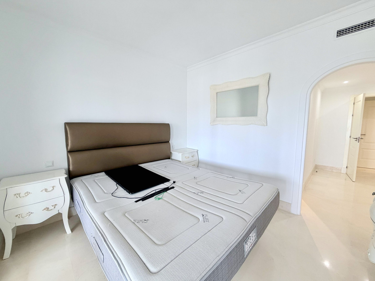 2 Bed Apartment for sale in Los Flamingos Costa Del Sol, Málaga, Spain