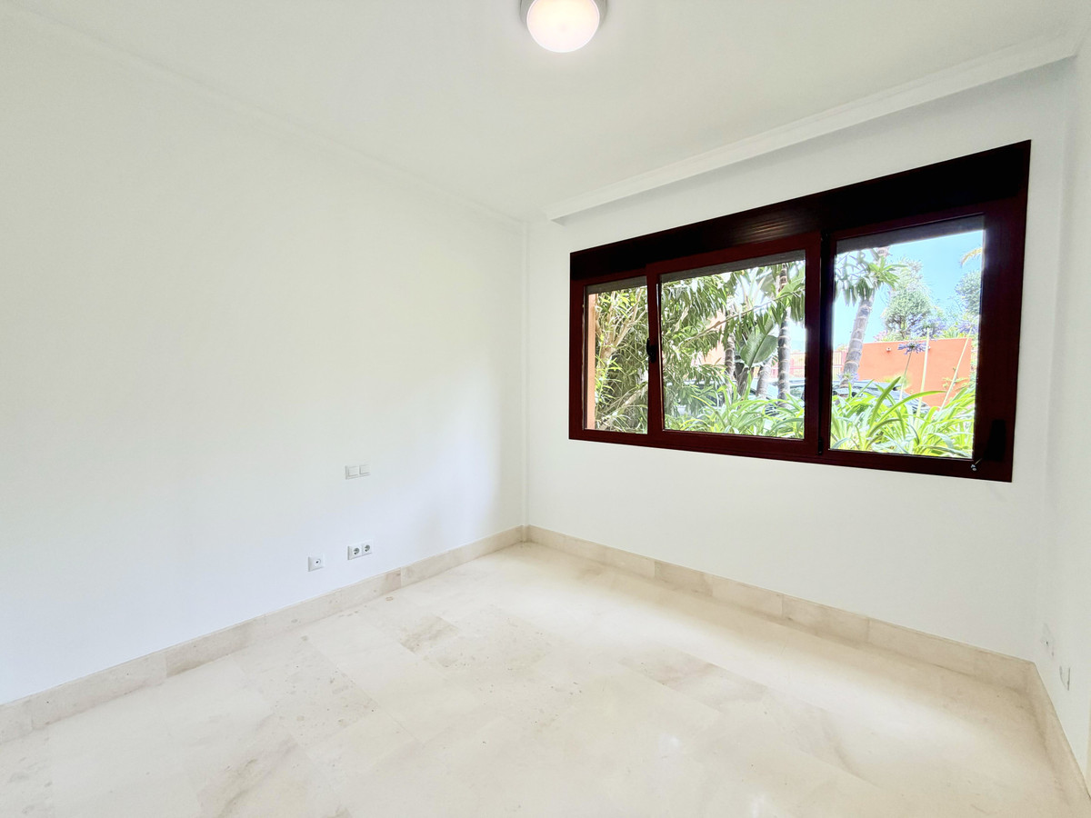 2 Bed Apartment for sale in Los Flamingos Costa Del Sol, Málaga, Spain