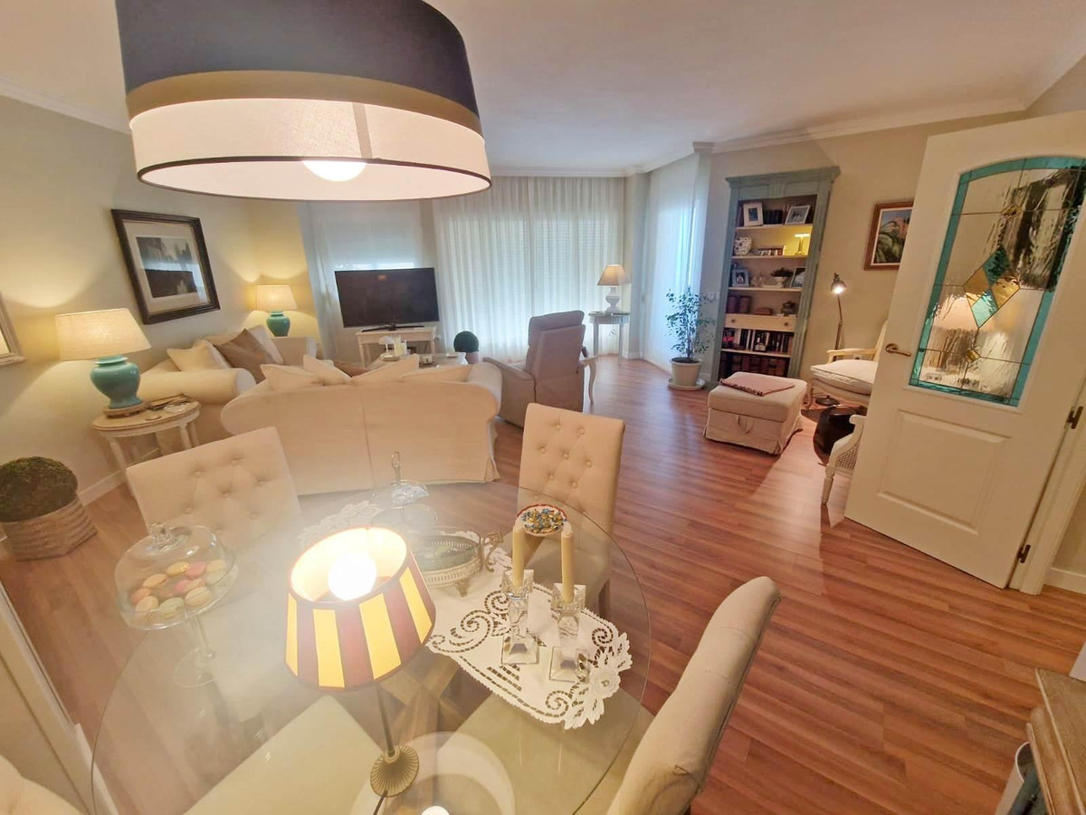 5 Bed Apartment for sale in Málaga Costa Del Sol, Málaga, Spain
