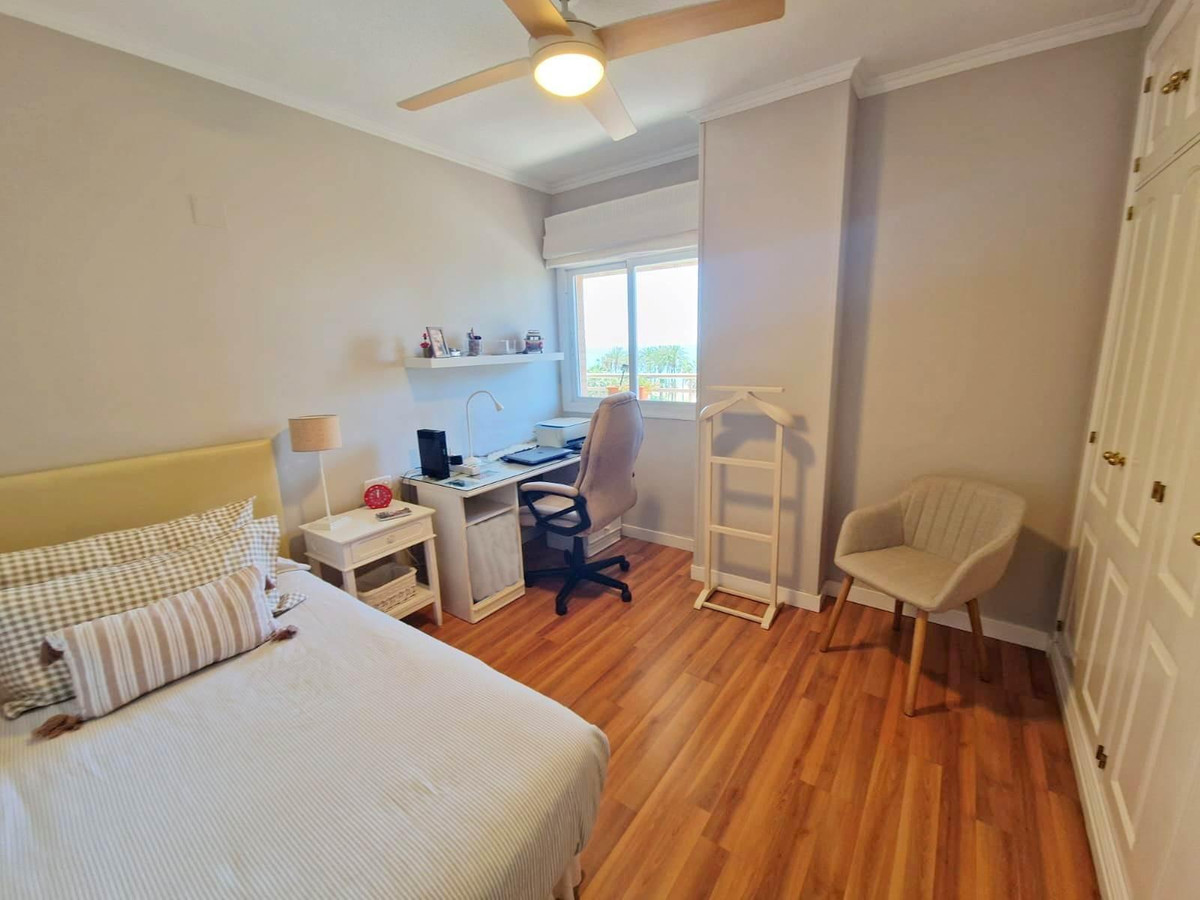 5 Bed Apartment for sale in Málaga Costa Del Sol, Málaga, Spain