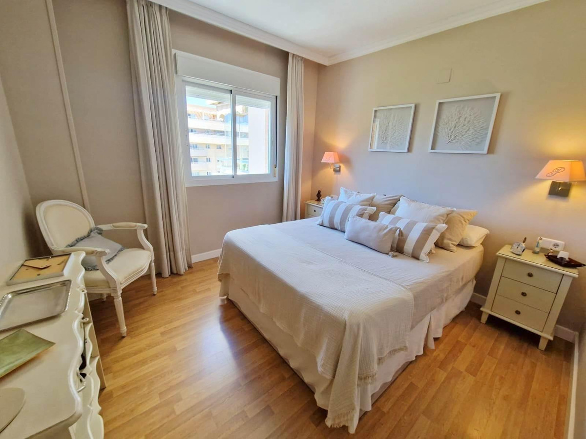 5 Bed Apartment for sale in Málaga Costa Del Sol, Málaga, Spain