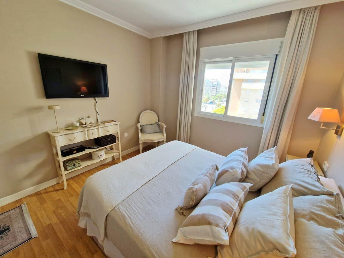 5 Bed Apartment for sale in Málaga Costa Del Sol, Málaga, Spain