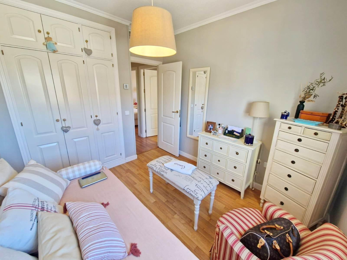 5 Bed Apartment for sale in Málaga Costa Del Sol, Málaga, Spain