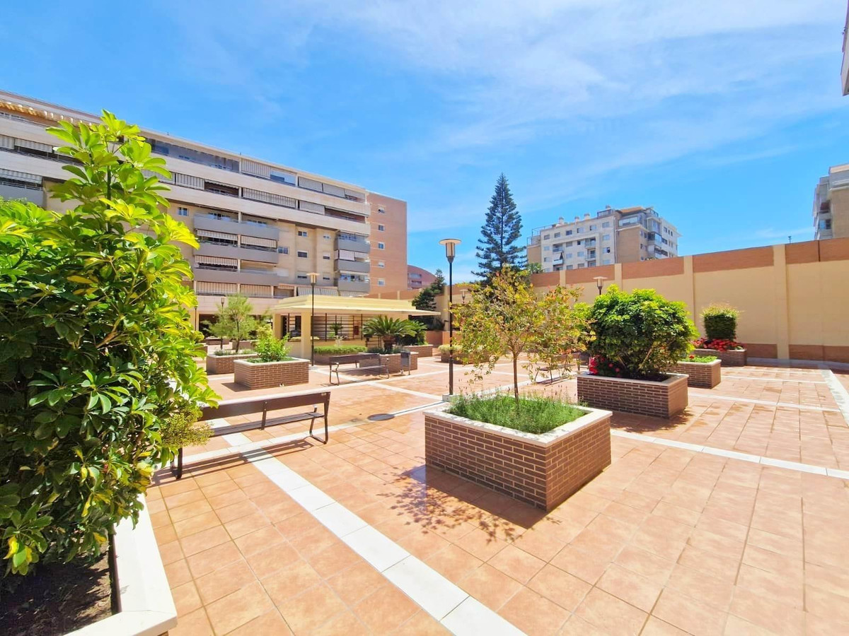 5 Bed Apartment for sale in Málaga Costa Del Sol, Málaga, Spain