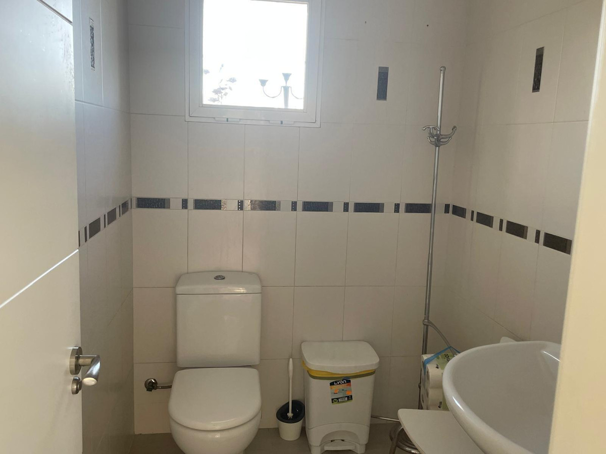 4 Bed Townhouse for sale in La Nucia Costa Blanca, Alicante, Spain
