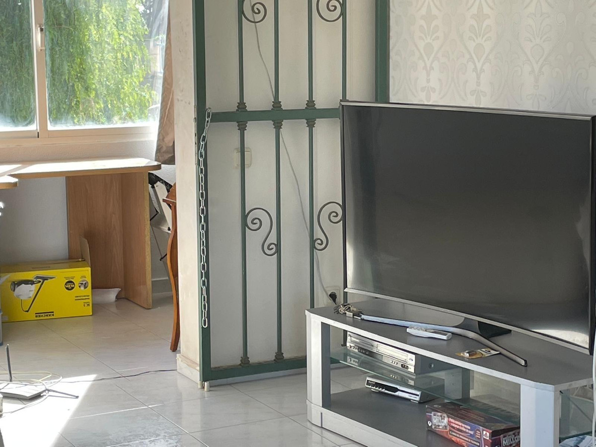 4 Bed Townhouse for sale in La Nucia Costa Blanca, Alicante, Spain