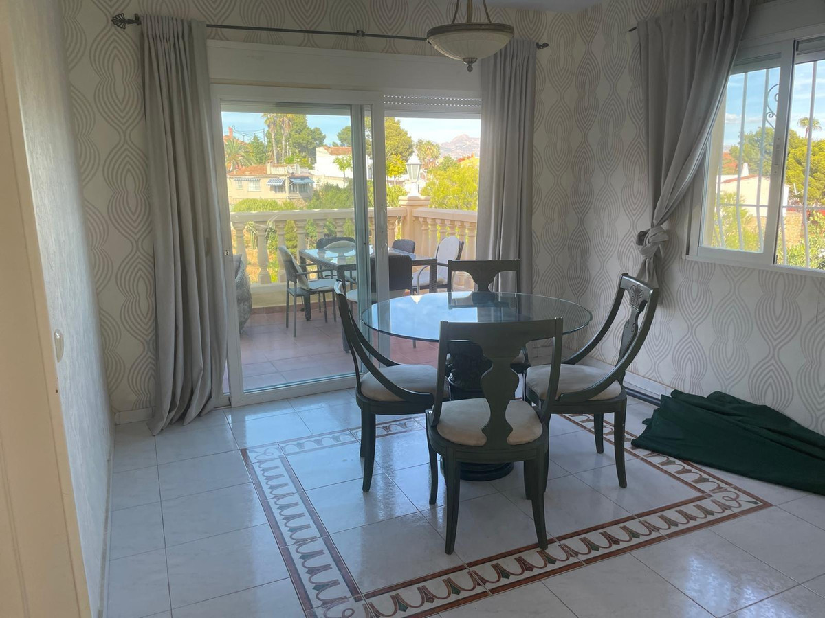 4 Bed Townhouse for sale in La Nucia Costa Blanca, Alicante, Spain