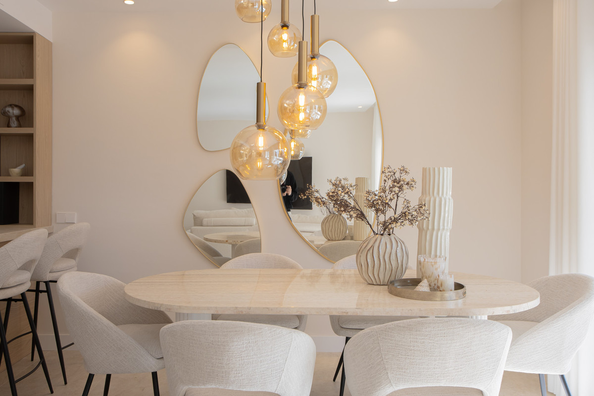 4 Bed Apartment for sale in Nueva Andalucía Costa Del Sol, Málaga, Spain