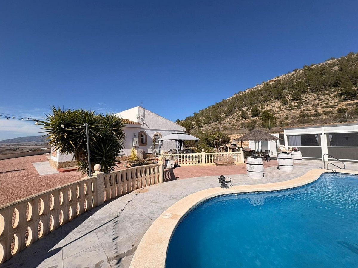 Se vende Villa - Chalet de 4 dormitorios en Costa Blanca, Alicante, España
