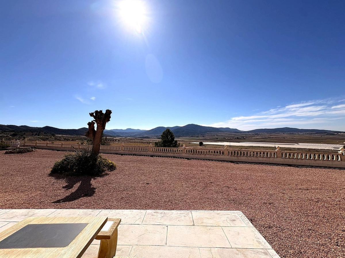 Se vende Villa - Chalet de 4 dormitorios en Costa Blanca, Alicante, España