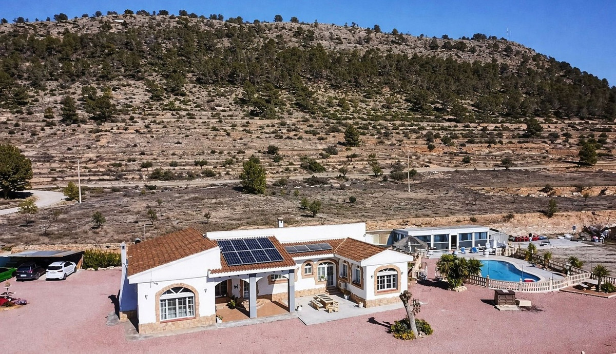 Se vende Villa - Chalet de 4 dormitorios en Costa Blanca, Alicante, España