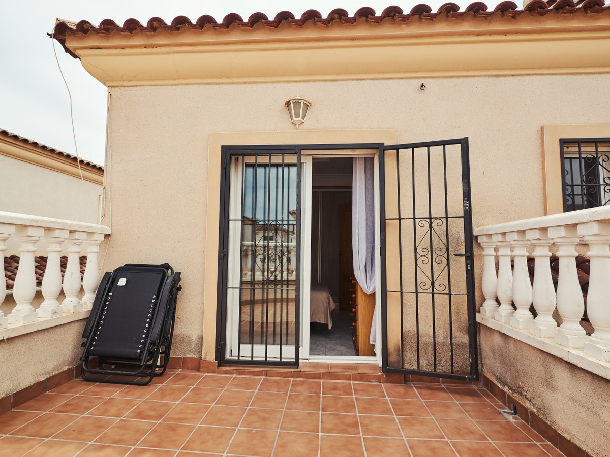 2 Bed Townhouse for sale in Torrevieja Costa Blanca, Alicante, Spain