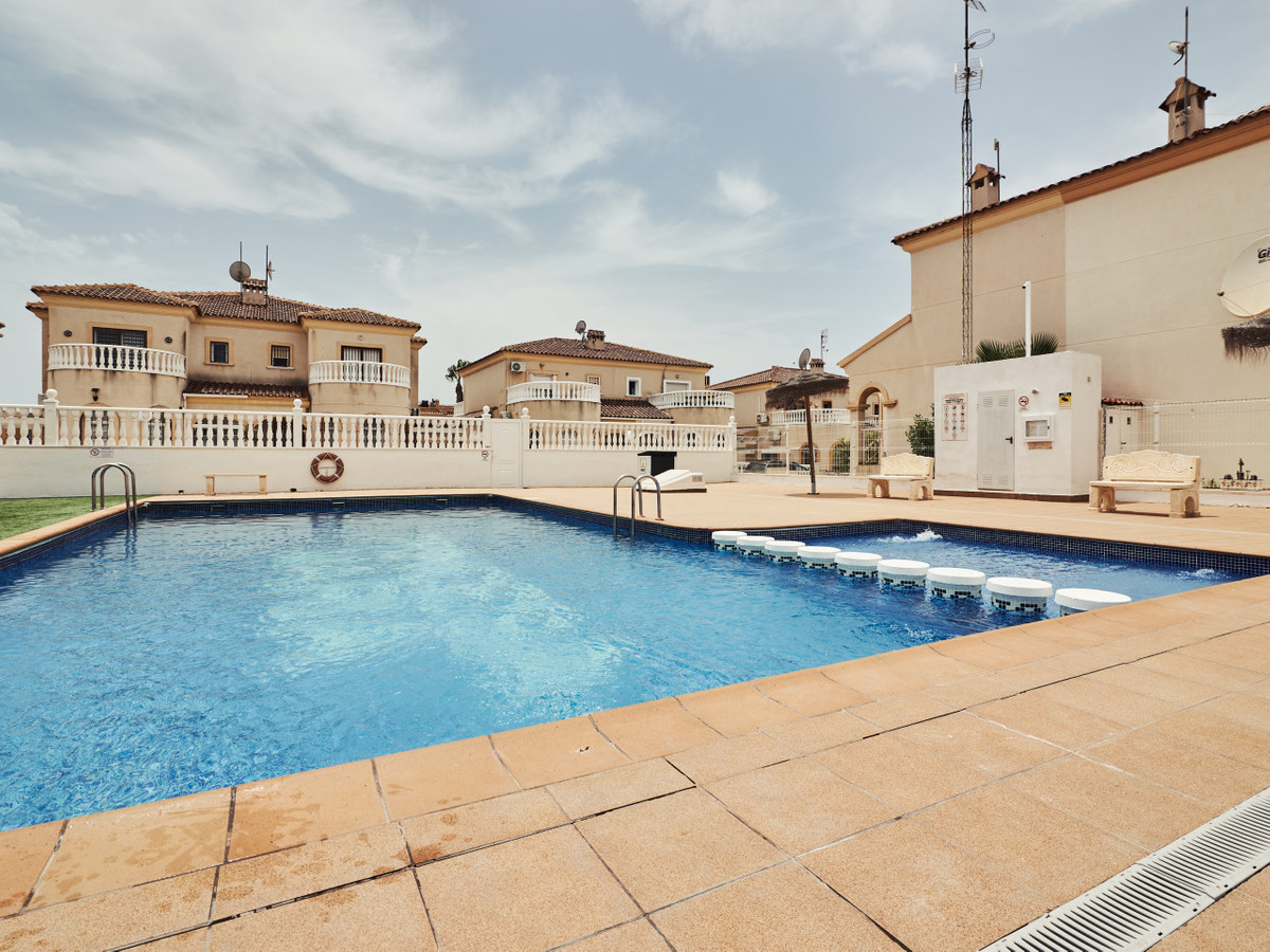 2 Bed Townhouse for sale in Torrevieja Costa Blanca, Alicante, Spain