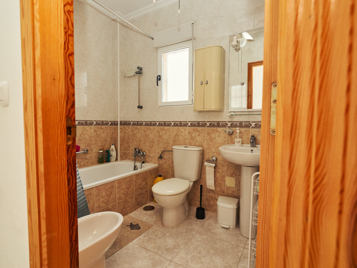 2 Bed Townhouse for sale in Torrevieja Costa Blanca, Alicante, Spain