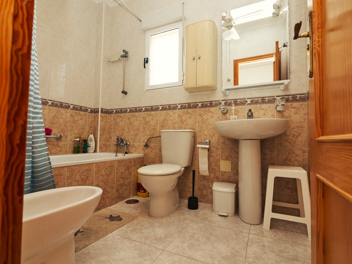 2 Bed Townhouse for sale in Torrevieja Costa Blanca, Alicante, Spain
