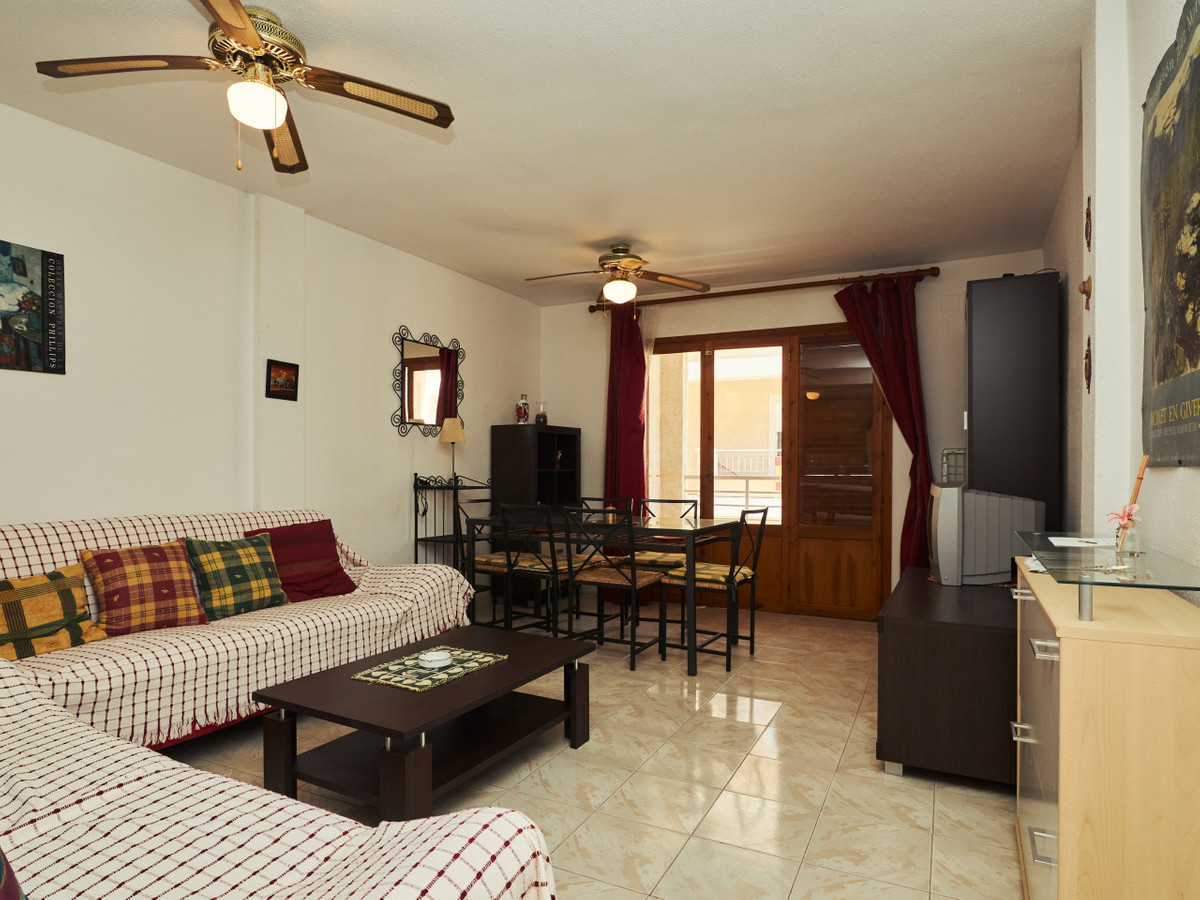 Se vende Apartamento Planta Baja de 2 dormitorios en Costa Blanca, Alicante, España