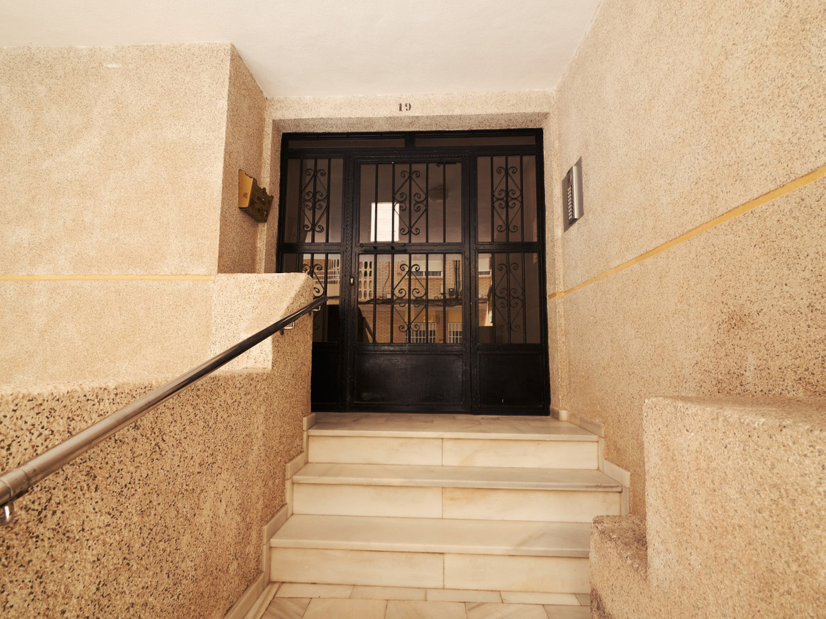 Se vende Apartamento Planta Baja de 2 dormitorios en Costa Blanca, Alicante, España