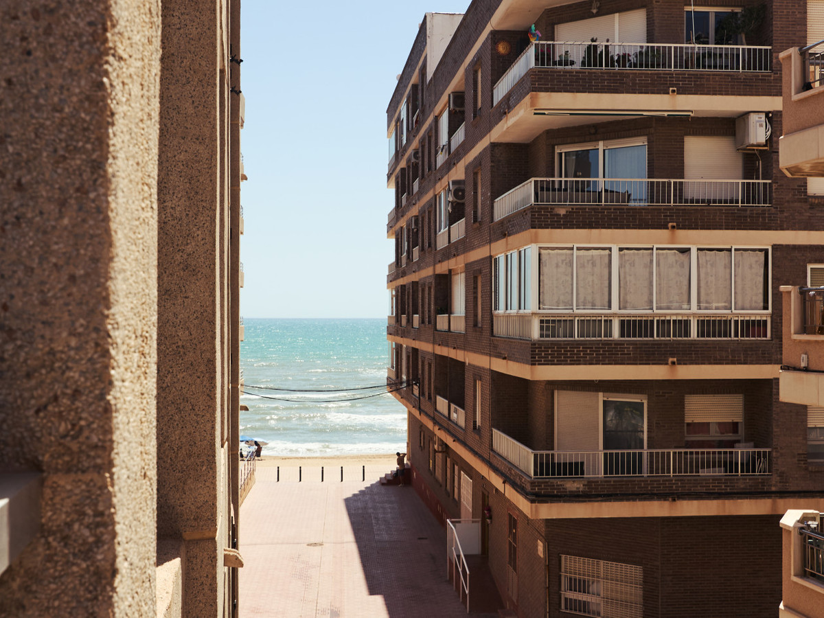 Se vende Apartamento Planta Baja de 2 dormitorios en Costa Blanca, Alicante, España