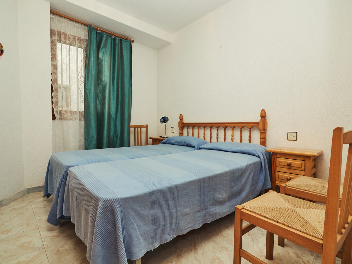 Se vende Apartamento Planta Baja de 2 dormitorios en Costa Blanca, Alicante, España
