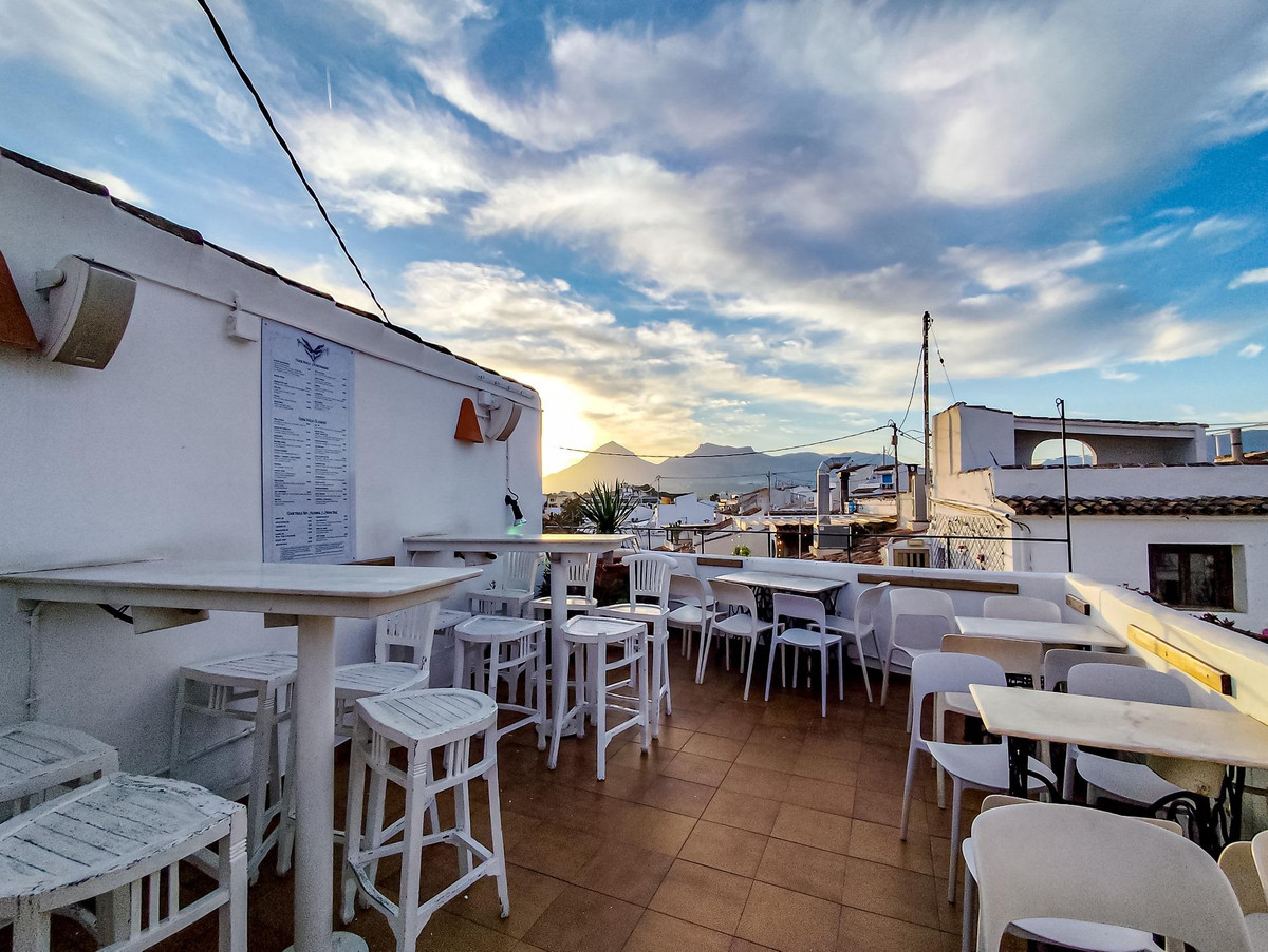 Commercial unit for sale in Altea Costa Blanca, Alicante, Spain