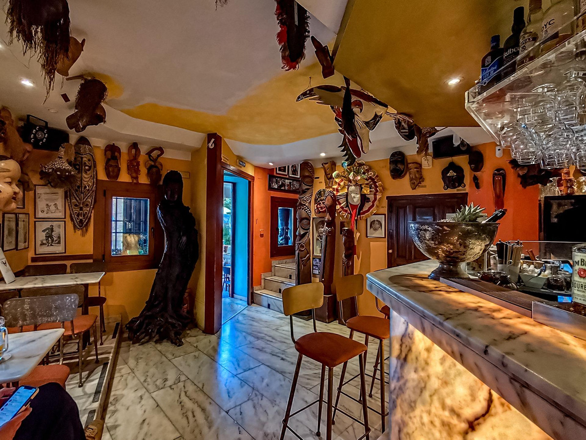 Commercial unit for sale in Altea Costa Blanca, Alicante, Spain
