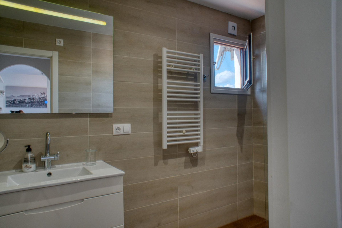 Se vende Ático de 3 dormitorios en Costa Blanca, Alicante, España