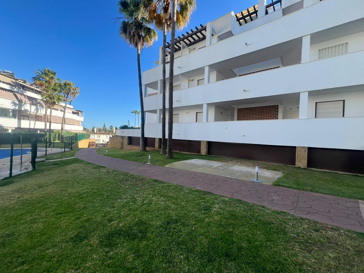2 Bed Apartment for sale in Mijas Costa Costa Del Sol, Málaga, Spain