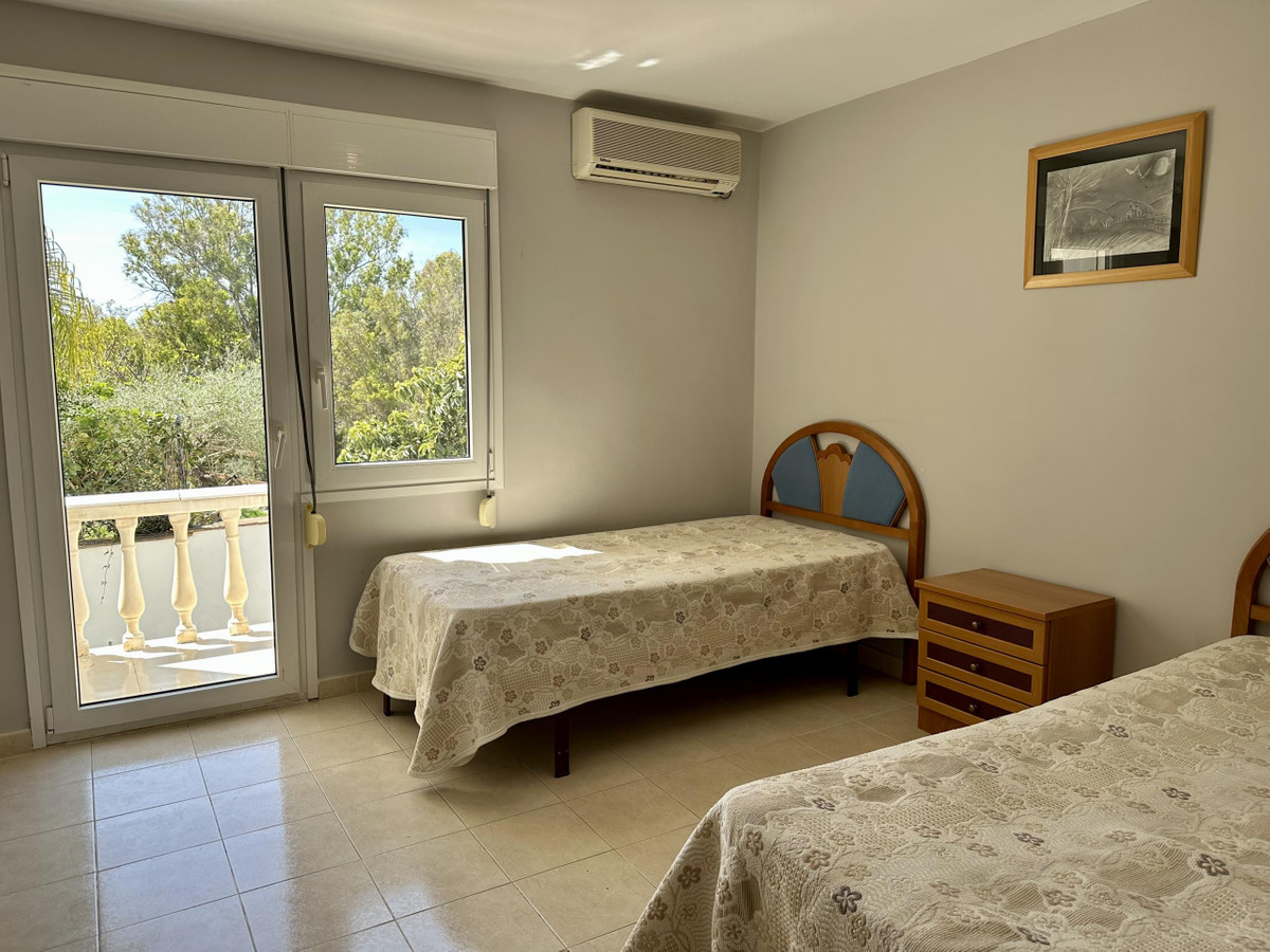 3 Bed Townhouse for sale in Marbella Costa Del Sol, Málaga, Spain