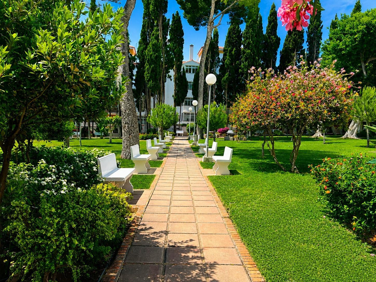 2 Bed Apartment for sale in Torremolinos Costa Del Sol, Málaga, Spain