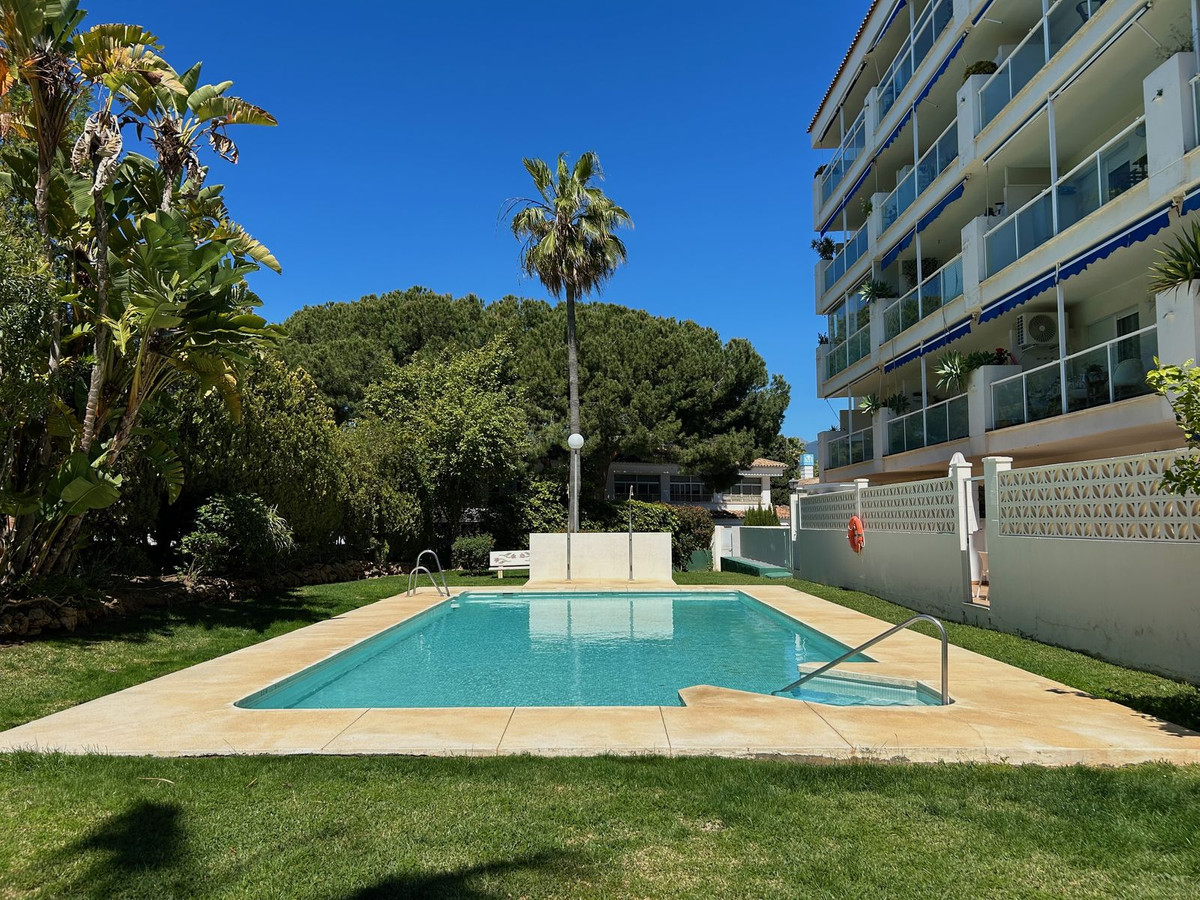 1 Bed Apartment for sale in El Rosario Costa Del Sol, Málaga, Spain