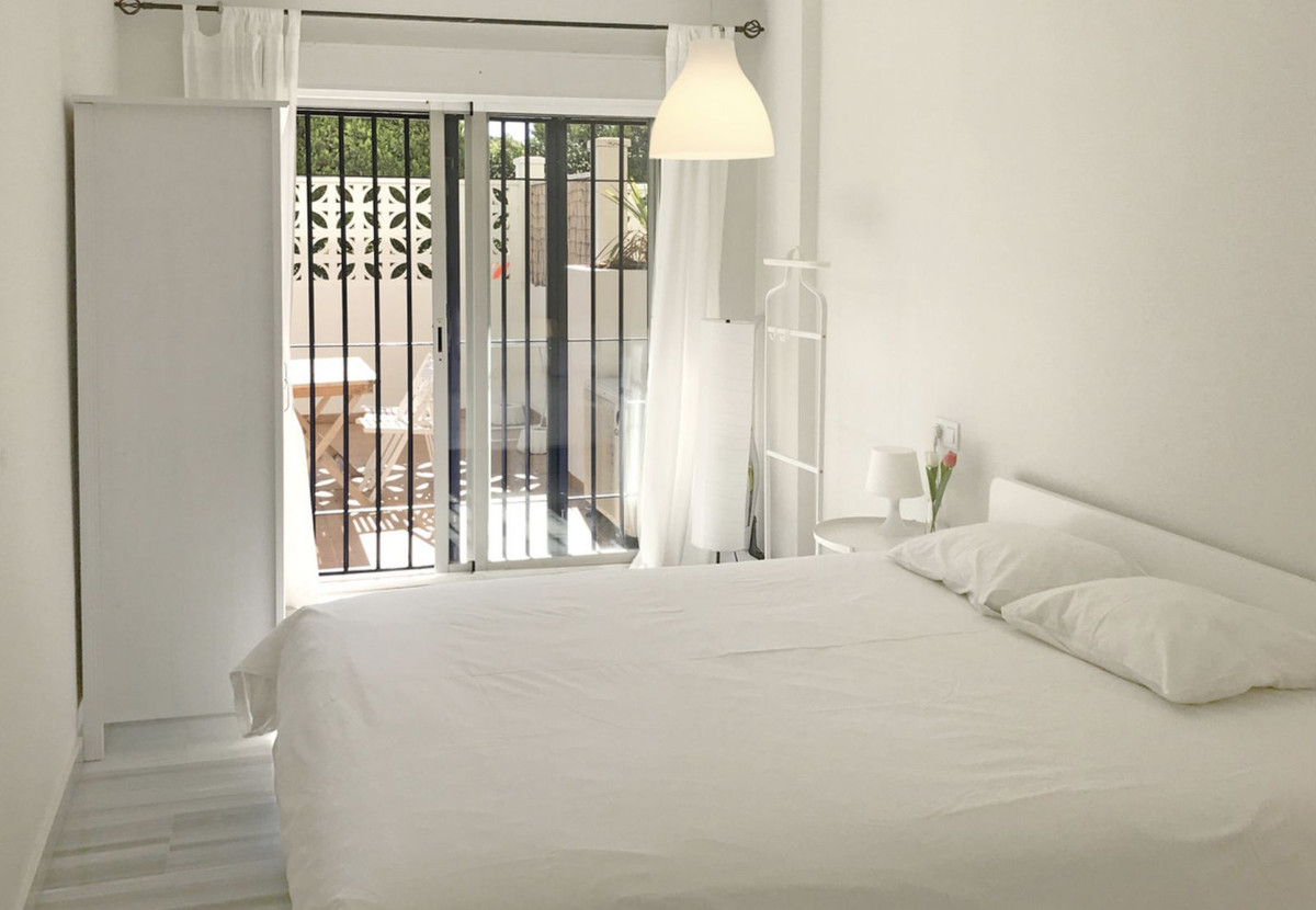 1 Bed Apartment for sale in El Rosario Costa Del Sol, Málaga, Spain