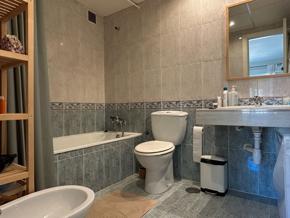 1 Bed Apartment for sale in El Rosario Costa Del Sol, Málaga, Spain
